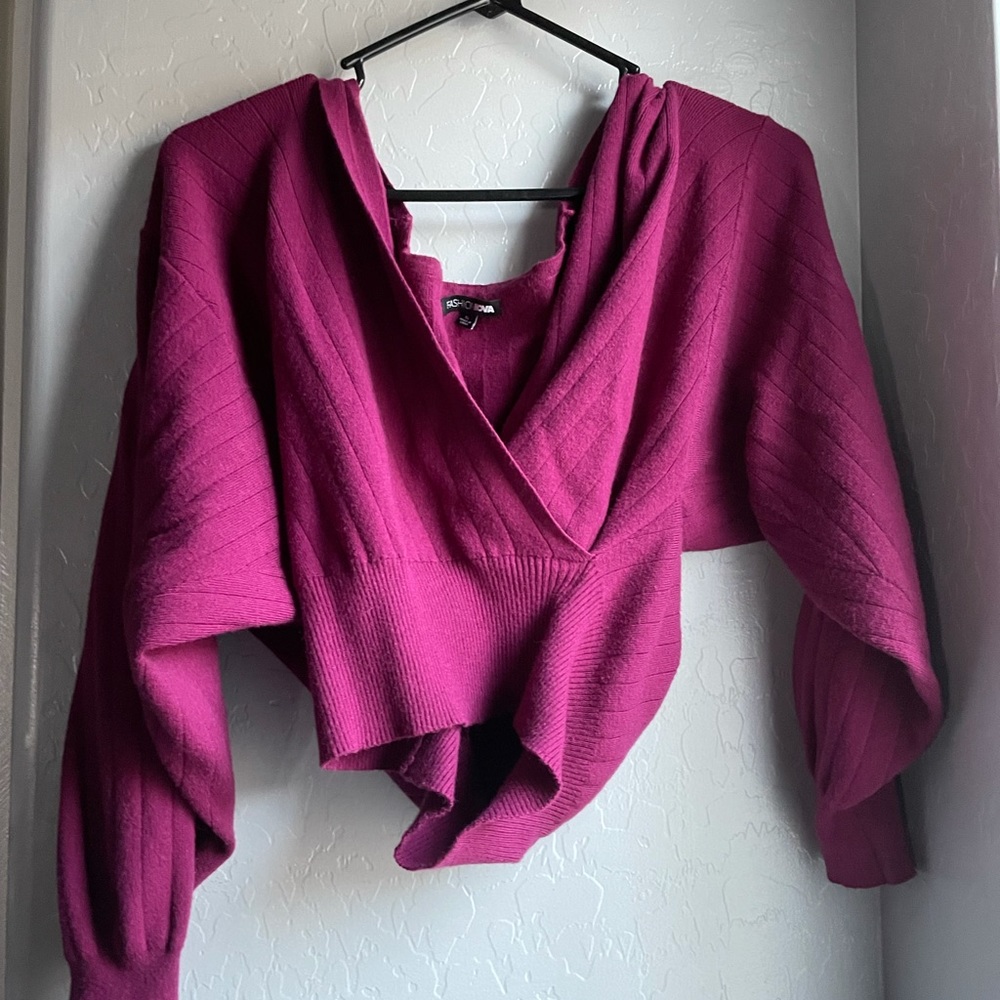 Off-the-shoulder Long-sleeved Cropped Sweater